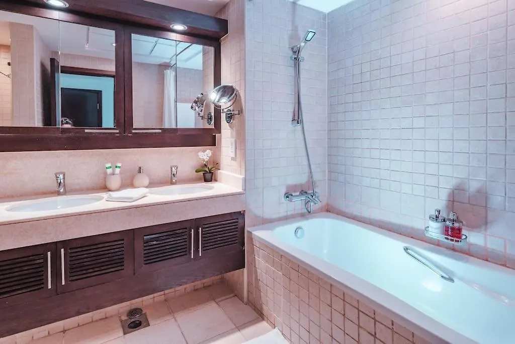 Elite Royal Apartment - Full Burj Khalifa & Fountain View - Luxurious - Viceroy Dubai 0*,